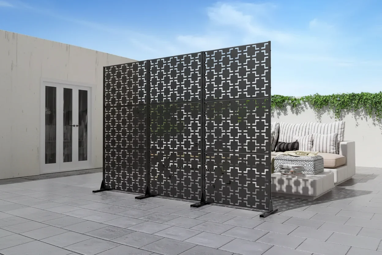 Black Galvanized Steel Privacy Screen 183x90x40cm – Square Design