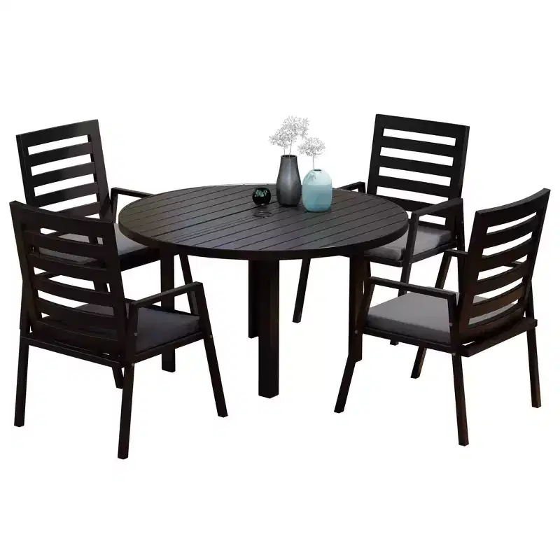 LeisureMod Chelsea 5-Piece Patio Dining Set, 48 Round Aluminum Dining Table and 4 Dining Armchair