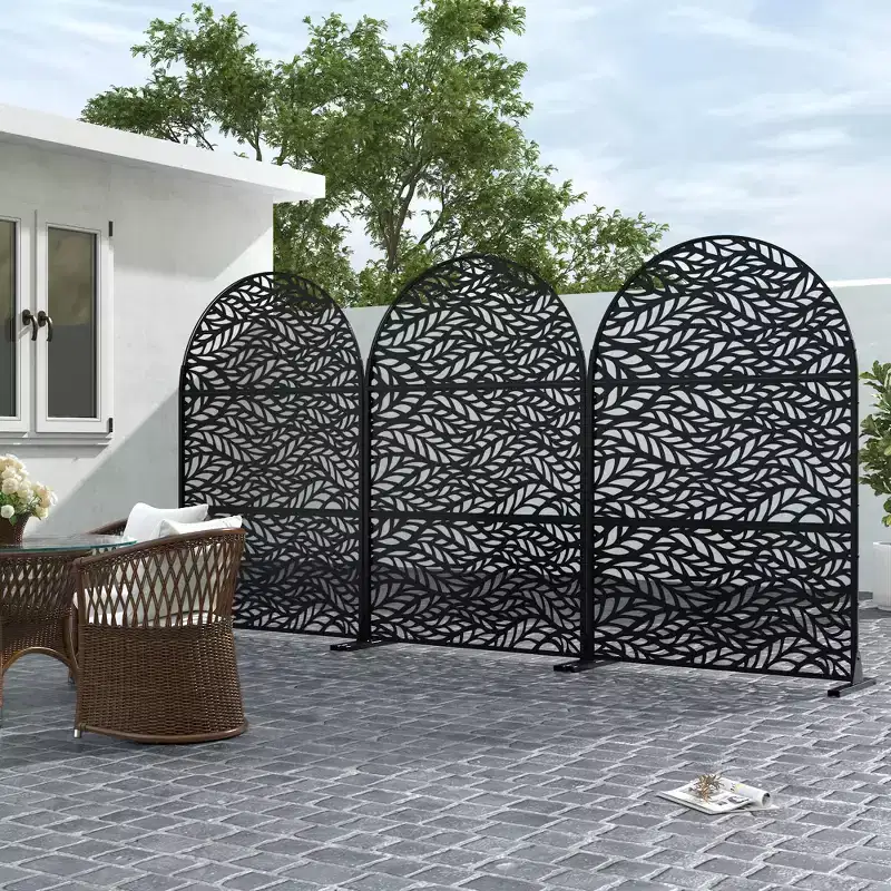 Spring Flow Leaf 01 Black Arched Galvanized Steel Screen