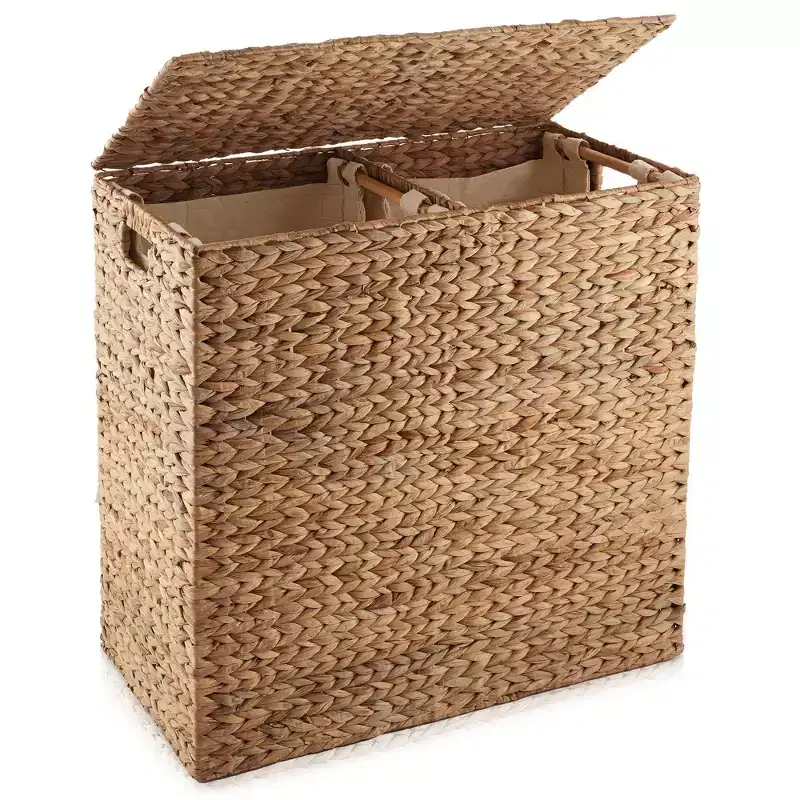 Casafield 2-Section Laundry Hamper with Lid and Removable Liner Bags, Woven Water Hyacinth Laundry Basket Sorter for Clothes