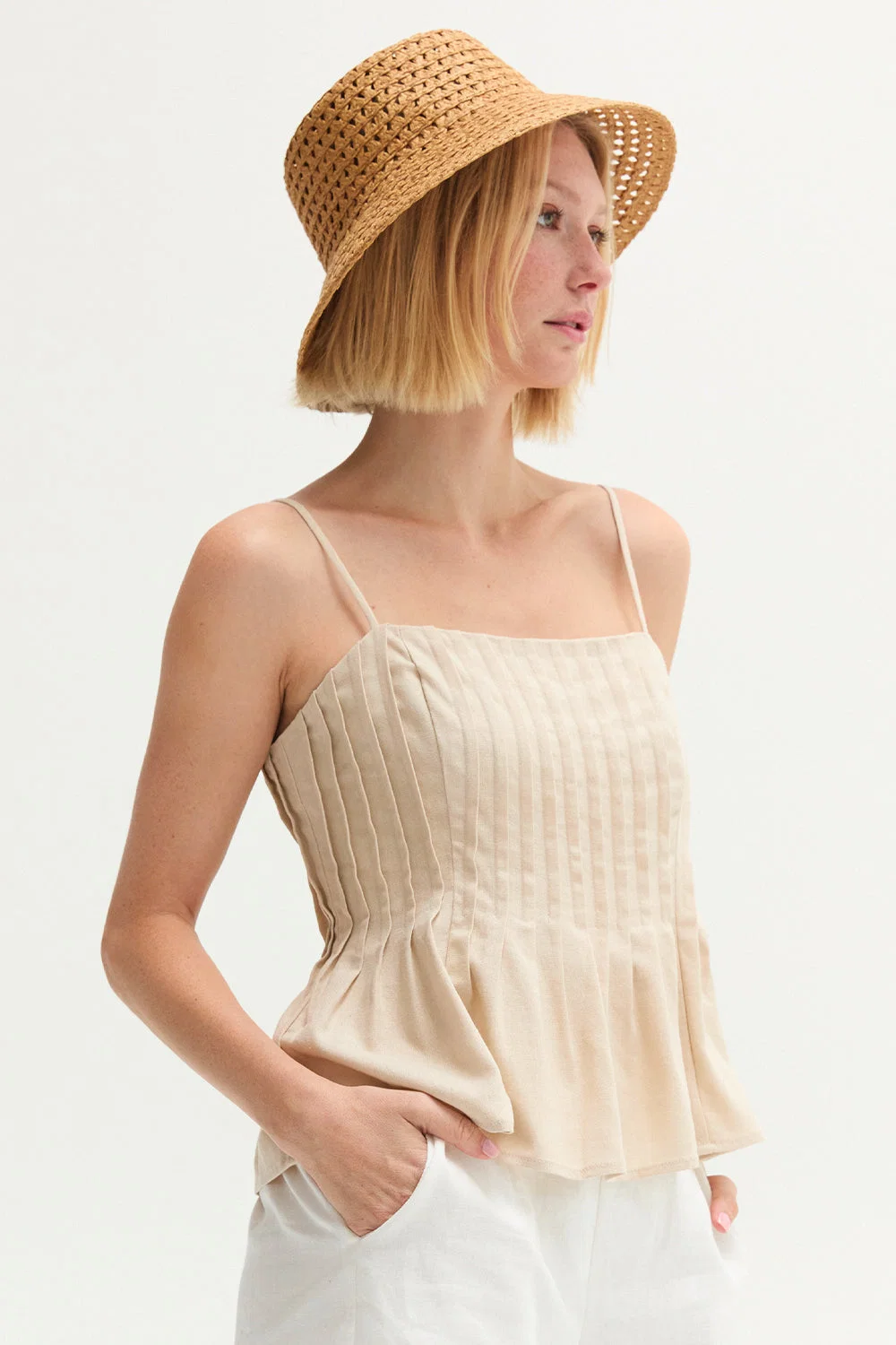 Pleated Sleeveless Linen Blend Top