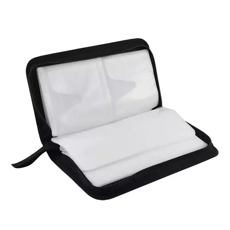 80-Disc Storage Case with Zipper Closure - Black/Red