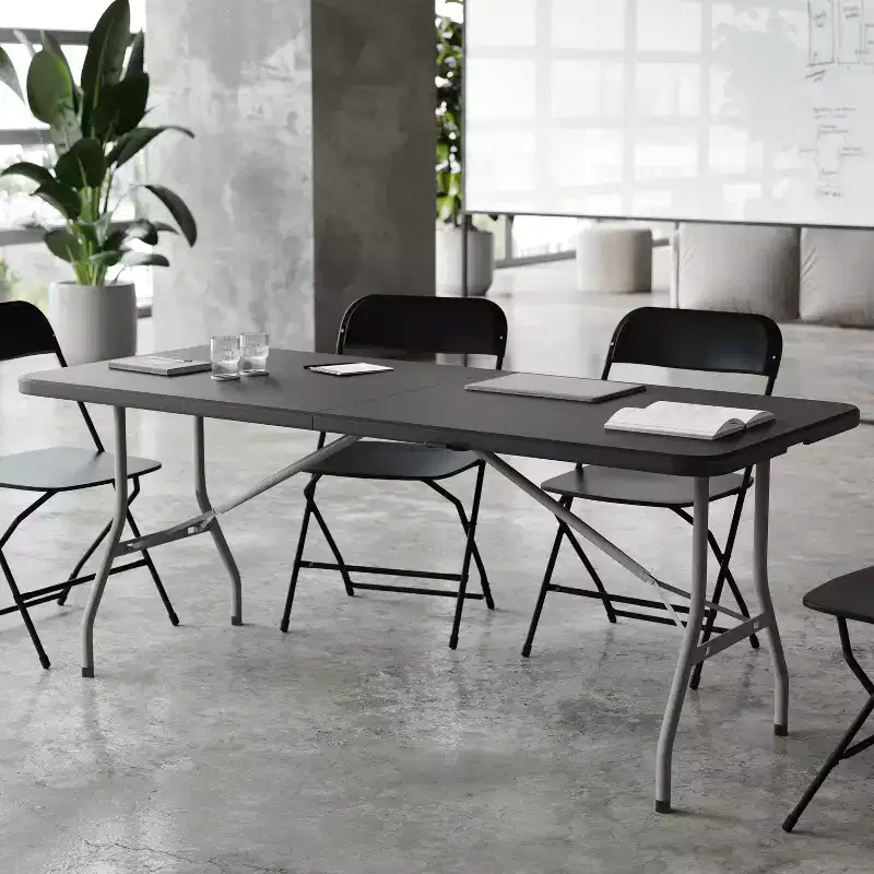 Flash Furniture 6-Foot Bi-Fold Plastic Folding Table