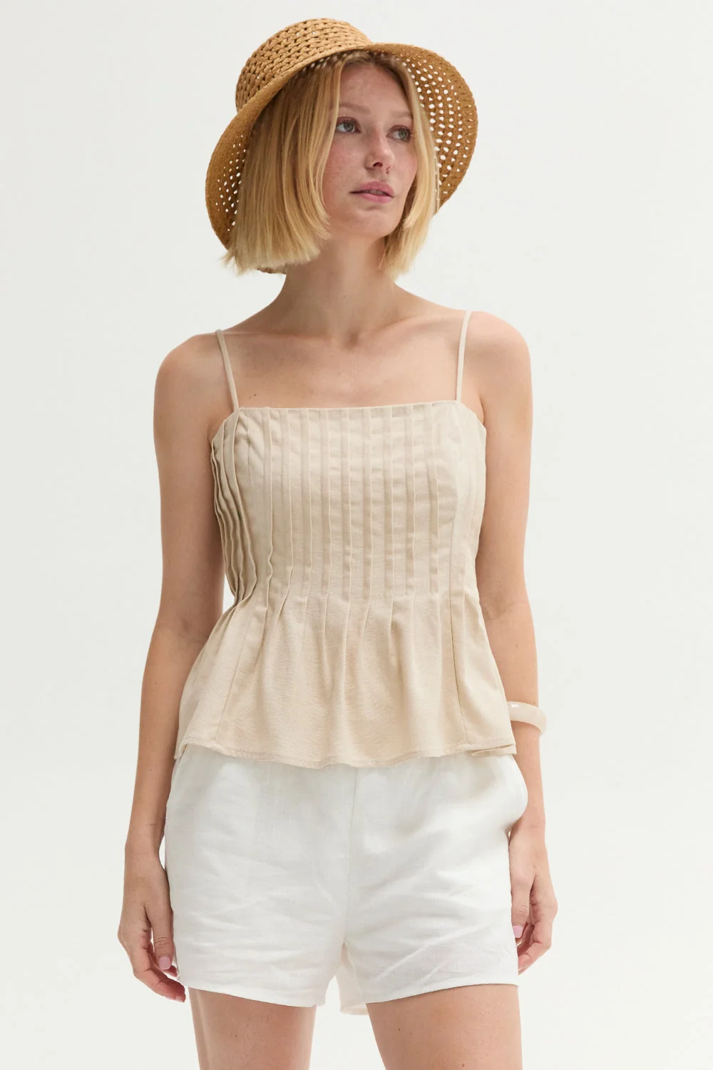 Pleated Sleeveless Linen Blend Top
