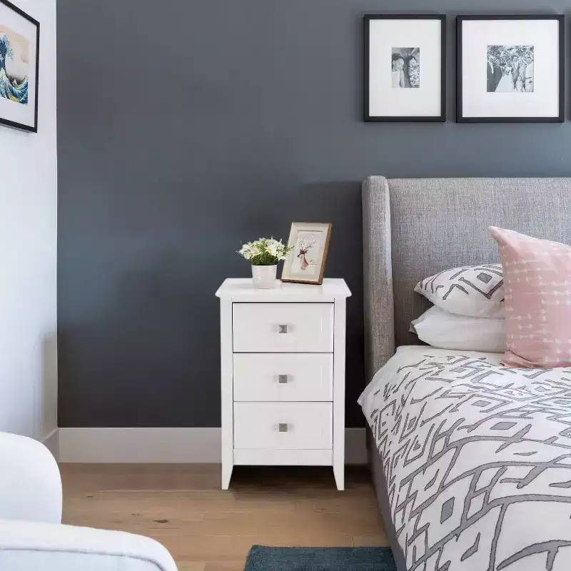 Karl Home 3-Drawer White MDF (Medium-Density Fiberboard) 15.75in. W Nightstands