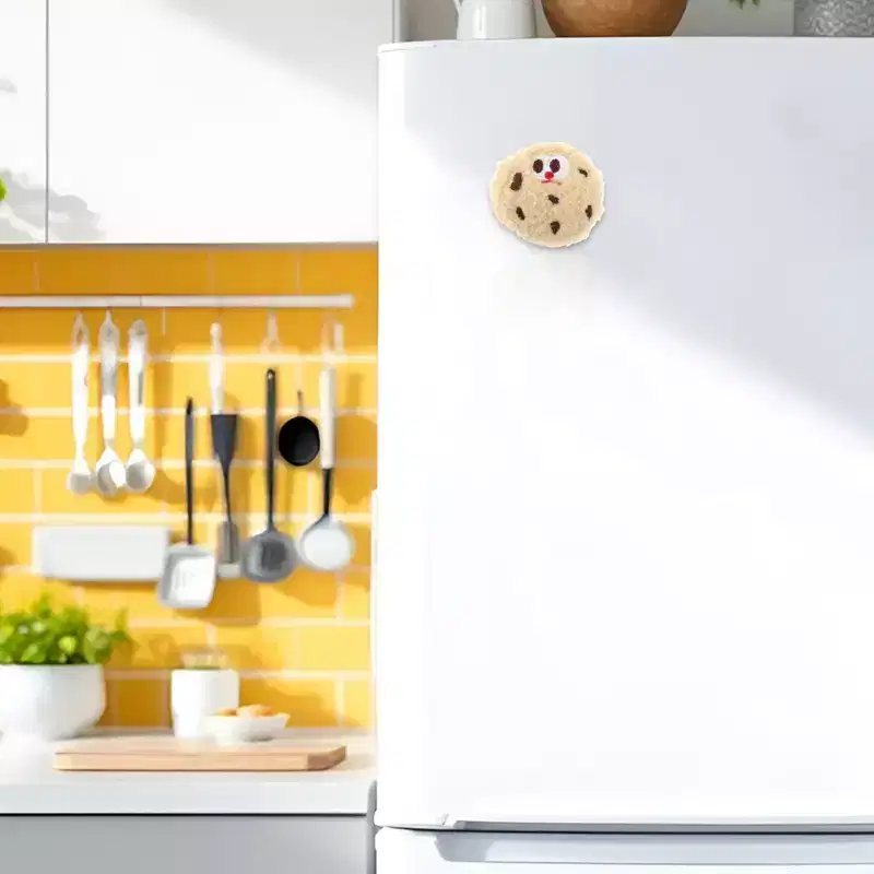 Unique Bargains Decorative Magnets Magnetic Fridge Irregular Shape Cookie 1 Pc