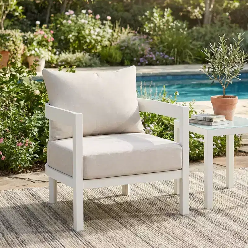 ModernLuxe Patio Accent Chair Outdoor Single Lounge Chair Ergonomic Armchair with Soft Waterproof Cushions & Rust-Proof Frame