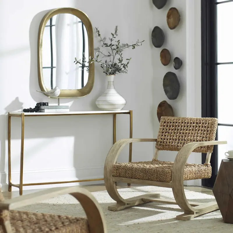 Hollywood Regency Round Mirrored Coffee Table | 31.5