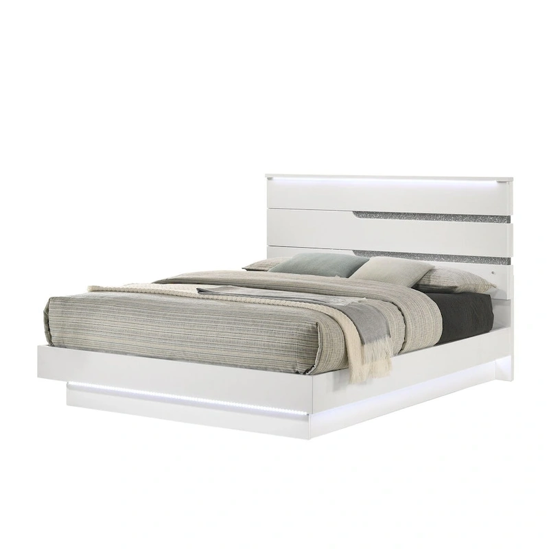 New Classic Furniture Corazon White 4-piece Bedroom Set with Nightstand