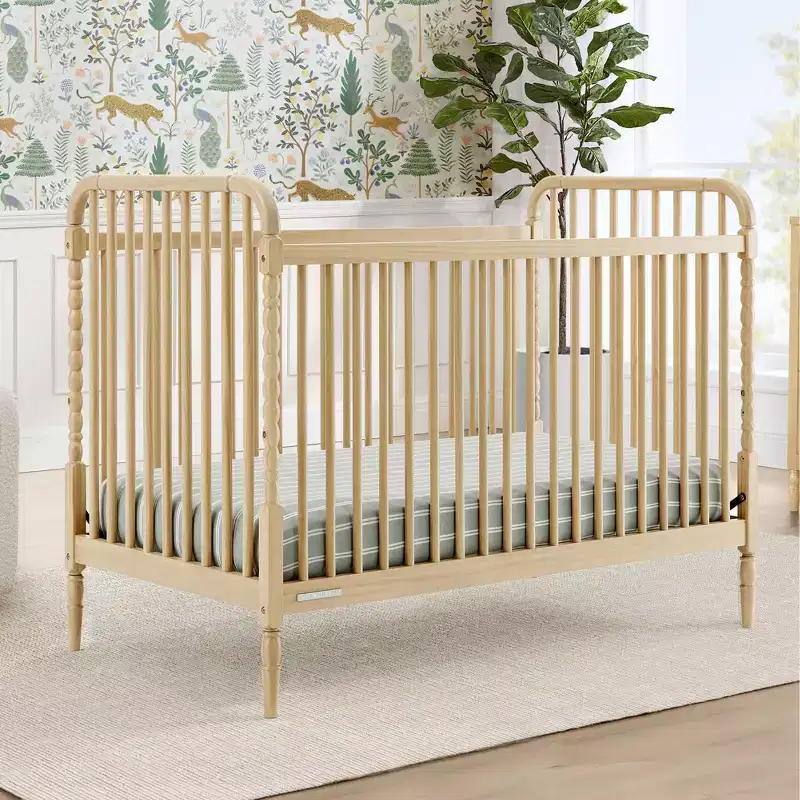 4-in-1 Convertible Crib – Solid Pine, GREENGUARD Gold