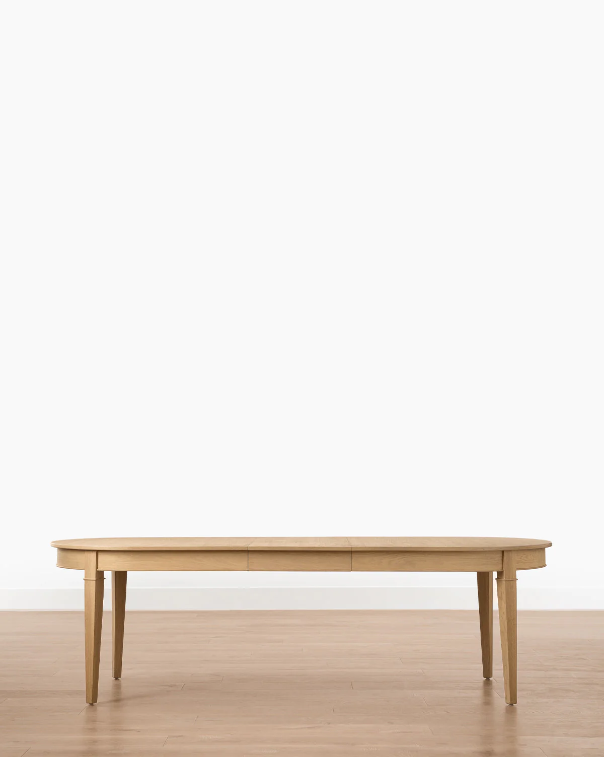 Classic Oak Extension Dining Table with Tapered Legs for Dining Room