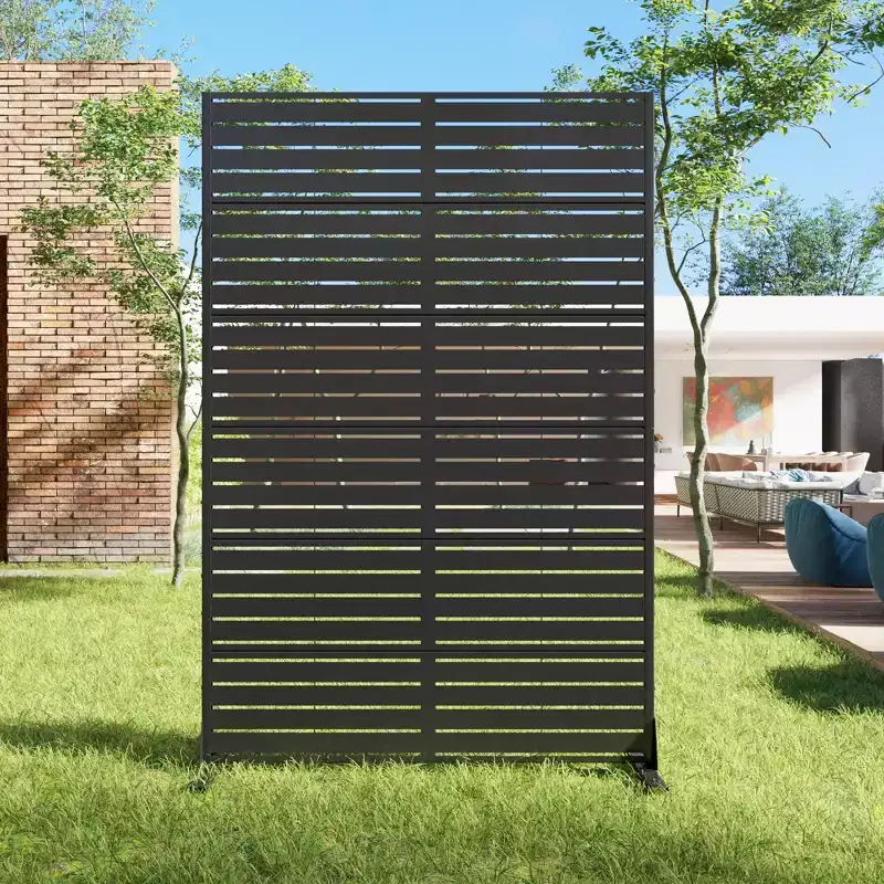 Outdoor Metal Privacy Screen - 72
