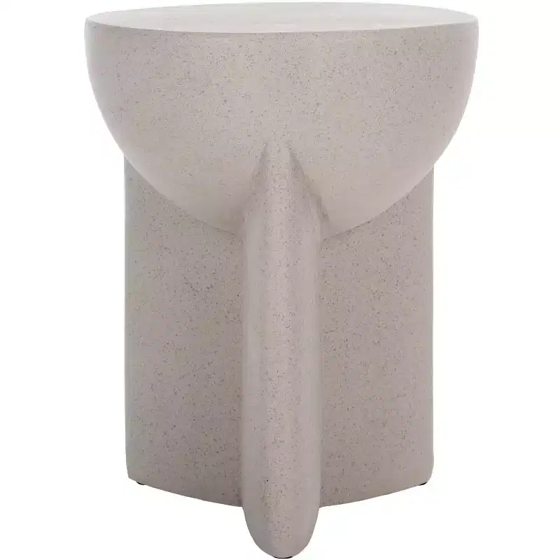 Round Accent Table with Sculpted Legs