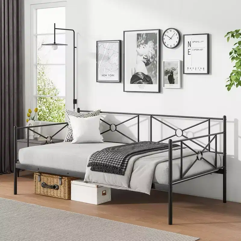 Twin Metal Daybed Frame with Slats, Classic Mattress Foundation Bed Sofa - White/Black