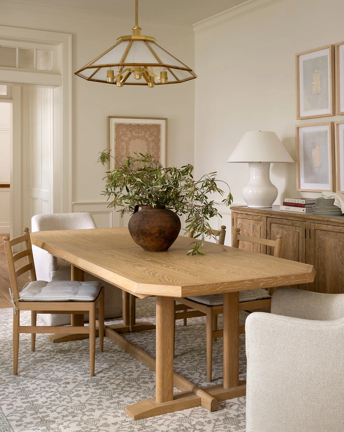 Classic Solid Oak Extension Dining Table with Butterfly Leaf for Dining Room