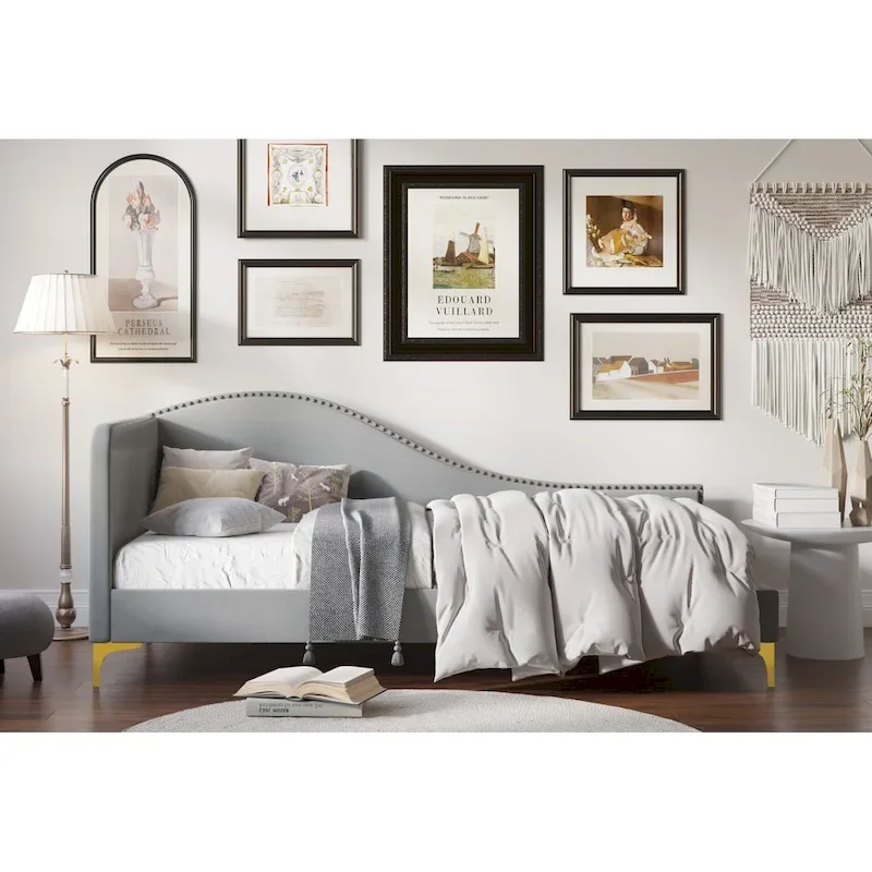 Loretta Upholstered Twin Daybed