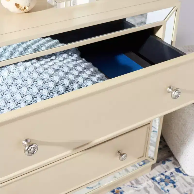 Basie 3 Drawer Chest - CHS6414 - Safavieh