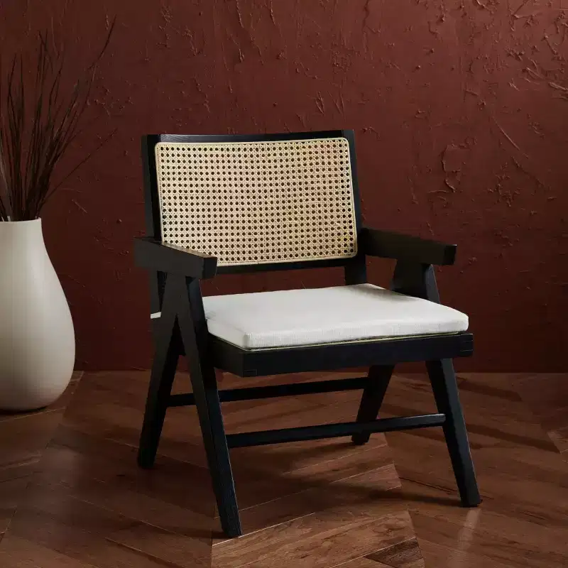 Rattan Accent Chair with Ash Wood Frame and Linen Seat – Seat 21.7