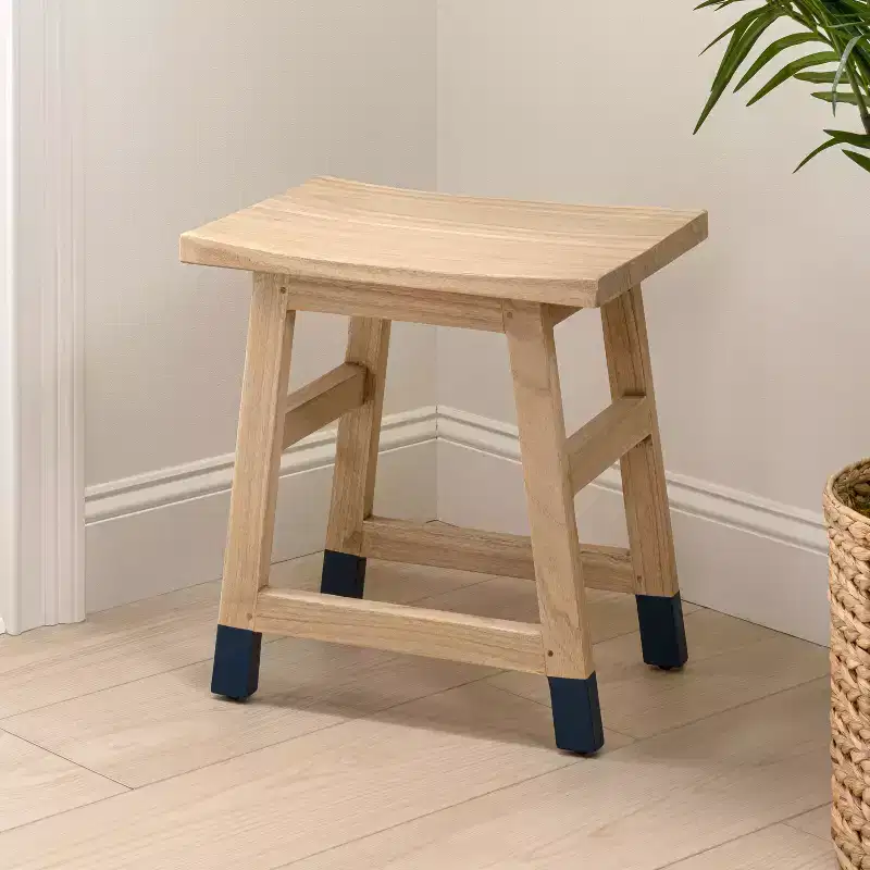 JONATHAN Y Finesse 18.3 Classic Casual Handcrafted Solid Mindi Wood Accent Stool with Tipped Legs