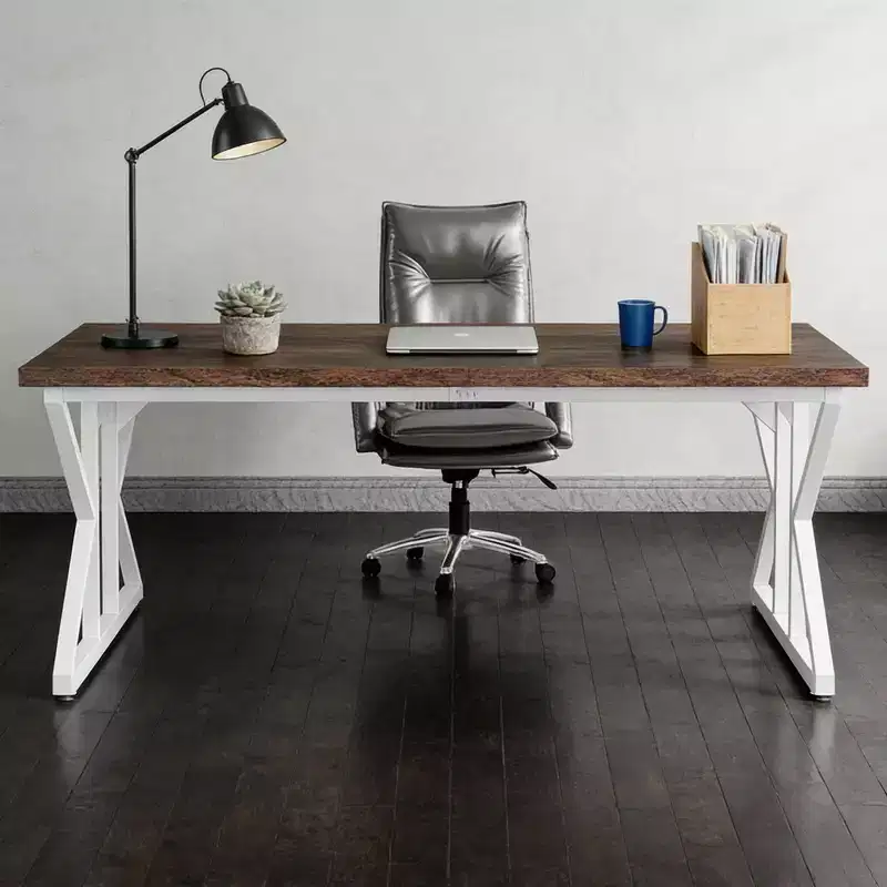 Modern Spacious Office Desk