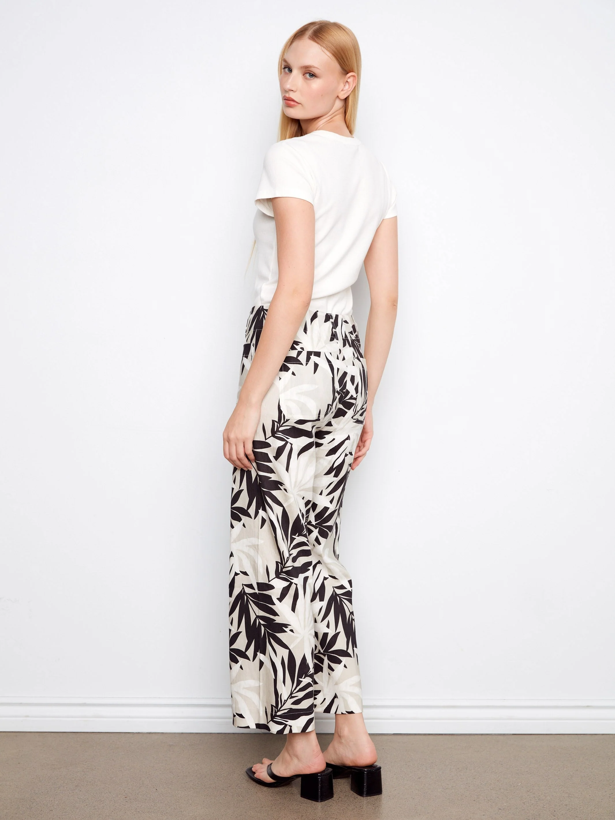Printed Cropped Linen Blend Pants - Black & White Leaf Print