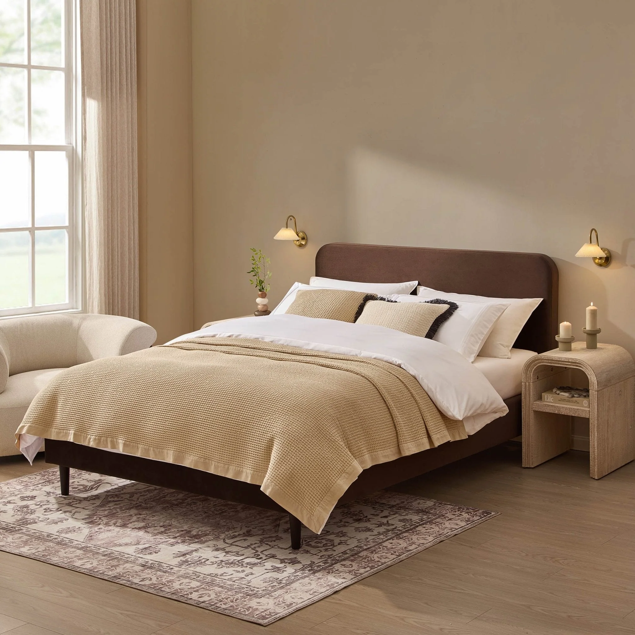 Bed - Cappuccino