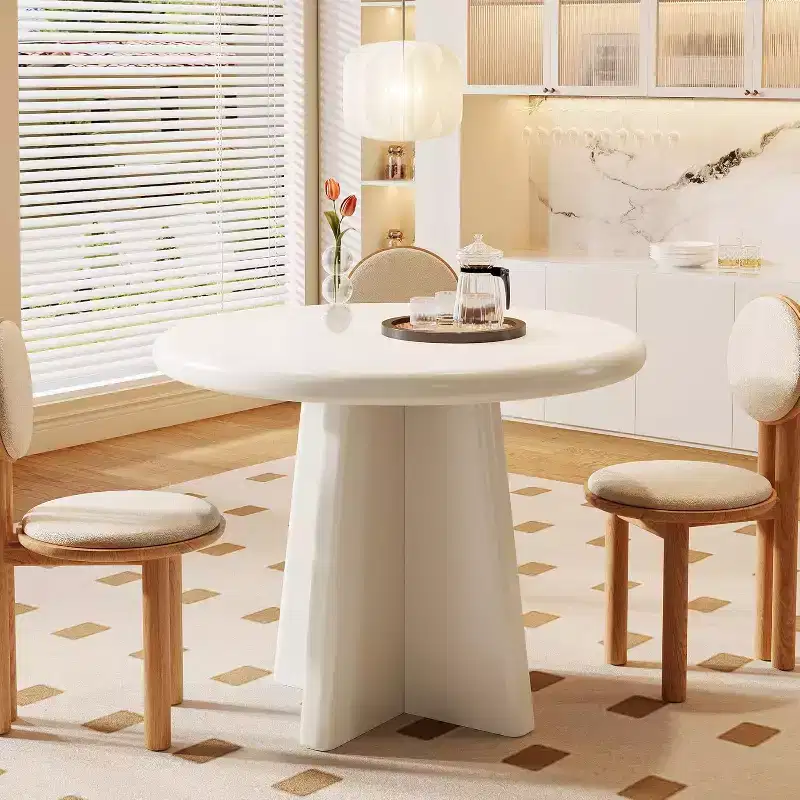 Round Dining Table 29''H x 31.5'' diameter Seats 2–4