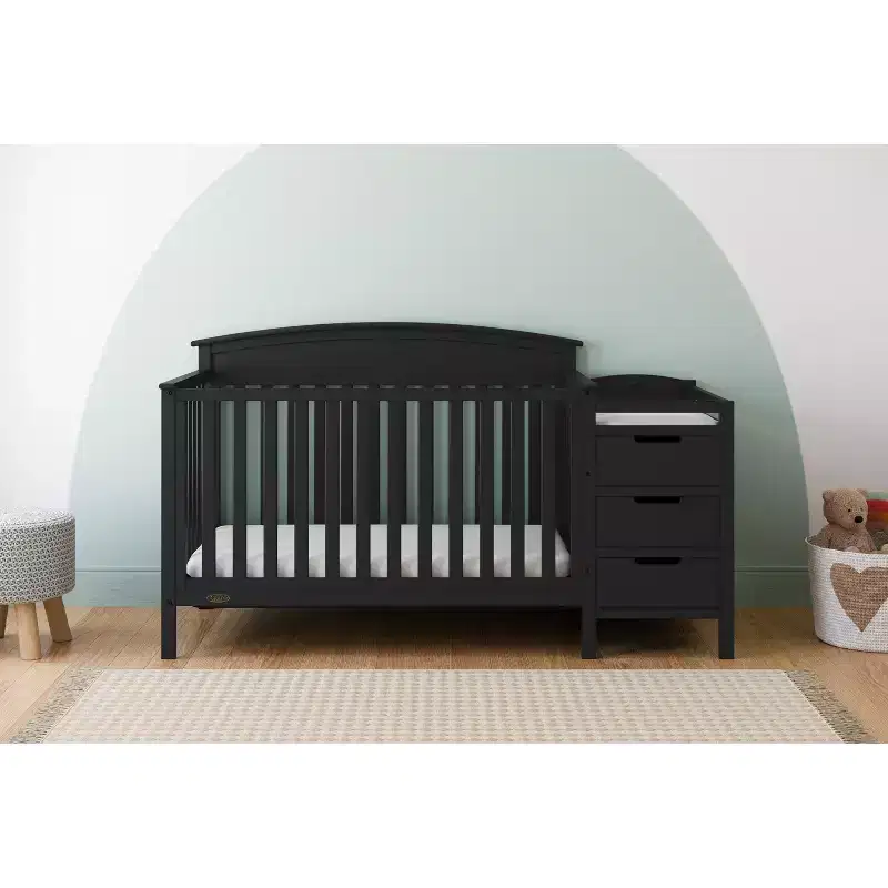 Graco Benton 4-in-1 Convertible Crib and Changer