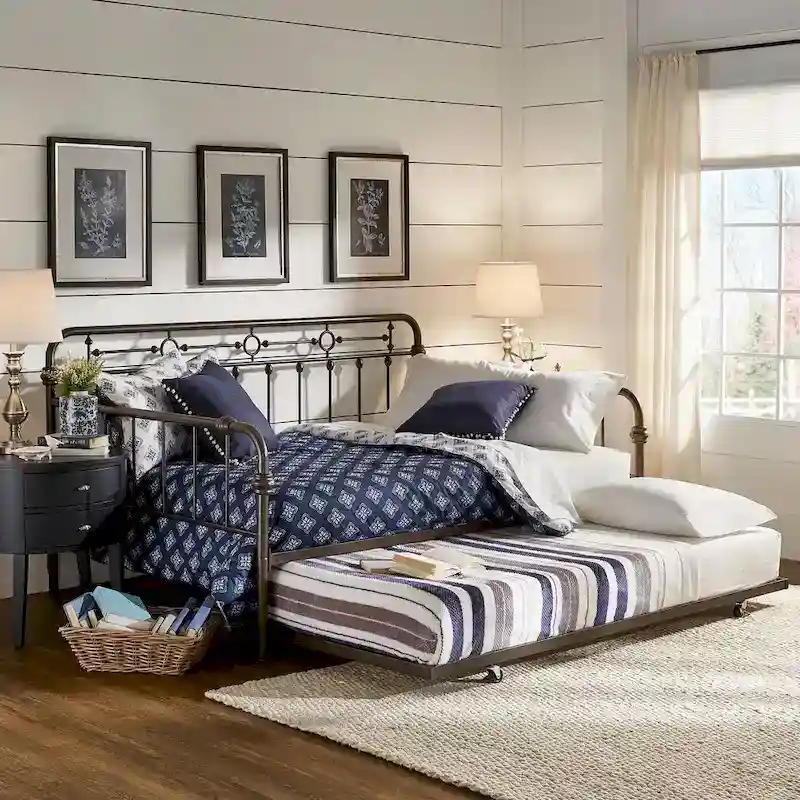 Darren Bronze Metal Full Size Daybed