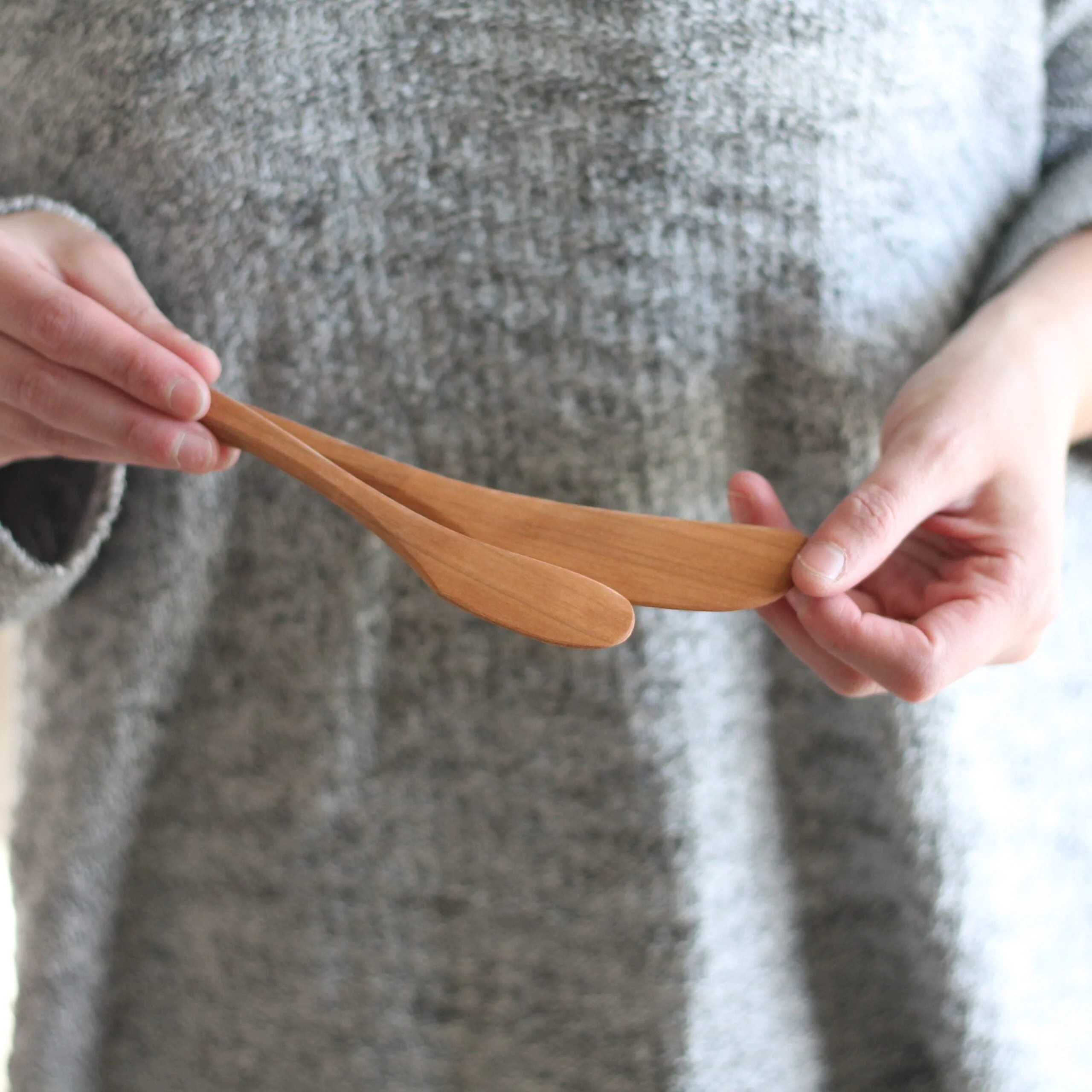 Handmade Solid Cherry Spreader