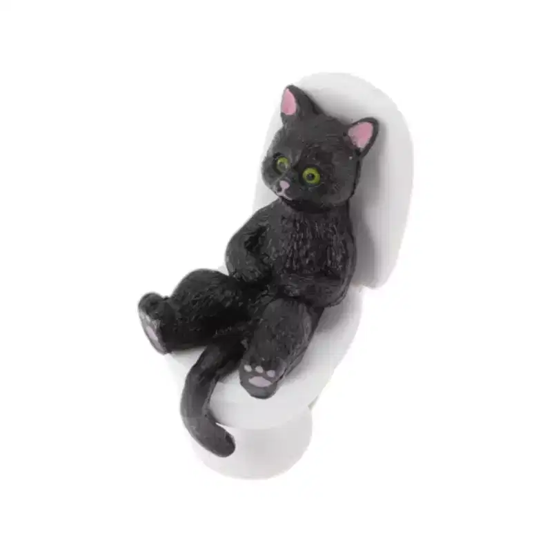 Unique Bargains Decorative Magnets Magnetic Fridge Sticker Irregular Shape Cat in Lying Toilet Pose Synthetic Resin 1Pc