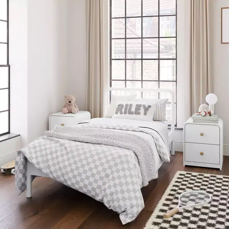 Porto Twin Bed Frame, Classic Kids Bed with Sturdy Wood Construction