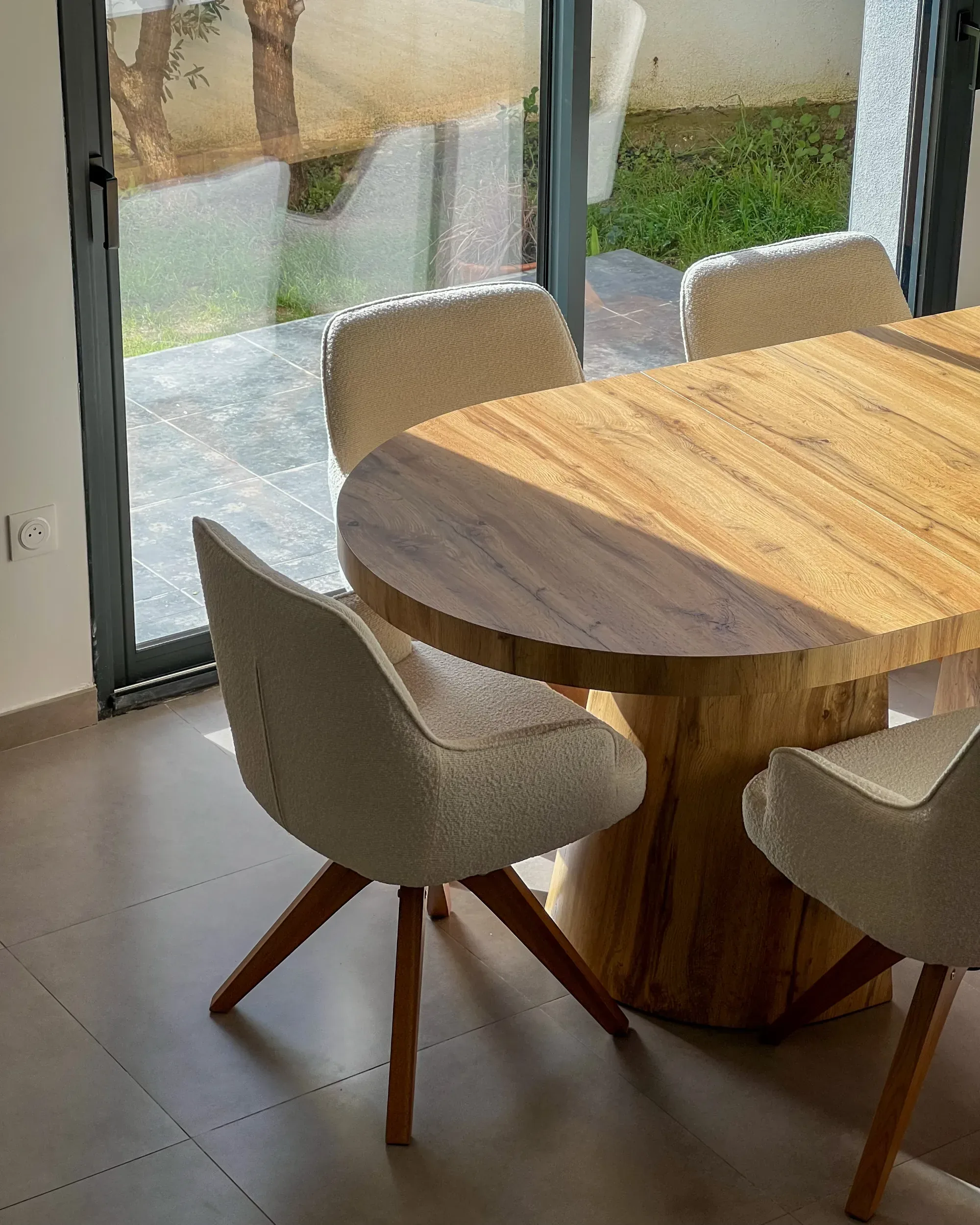 Set di 2 sedie da pranzo Bouclé Bianco sporco larghe