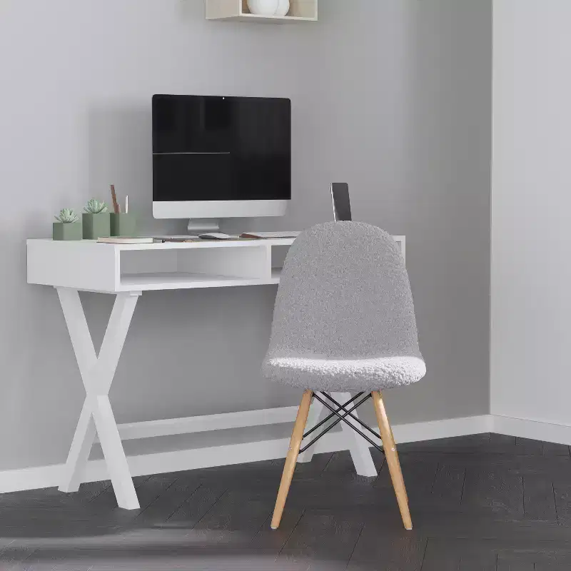 Merrick Lane Lyon Faux Shearling Accent Chair, Modern Accent Chair For Bedroom, Entryway, and Living Room