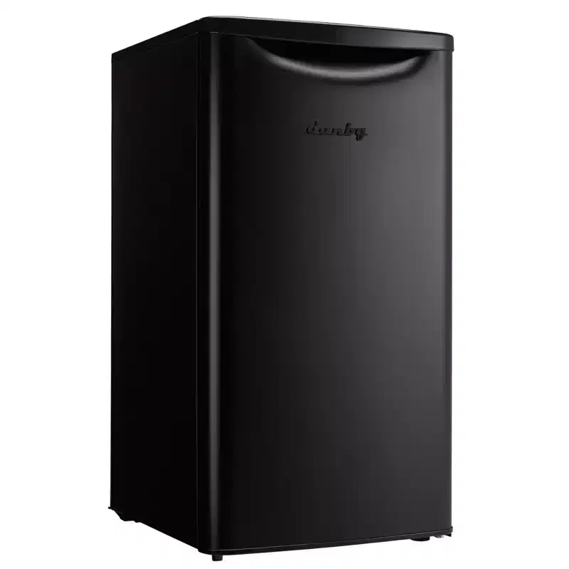 Danby 3.3 cu. ft. Compact Fridge in Black DAR033A6BDB