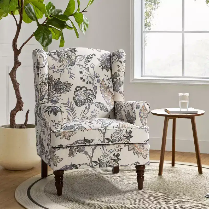 Umberto Traditional Armchair, Green