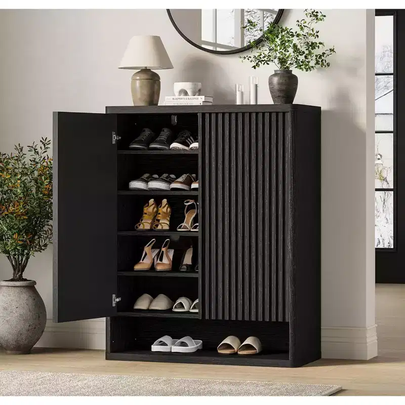 31.5'' Shoe Cabinet, Large Shoe Storage Cabinet with Adjustable Shelves, Wooden Shoe Organizer with Fluted Door for Entryway & Living Room