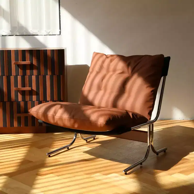 26 Oversized Upholstered Seat,PU Leather Accent Armchair, Modern High Back Wing Leisure Reading Chair,Living Room Chairs