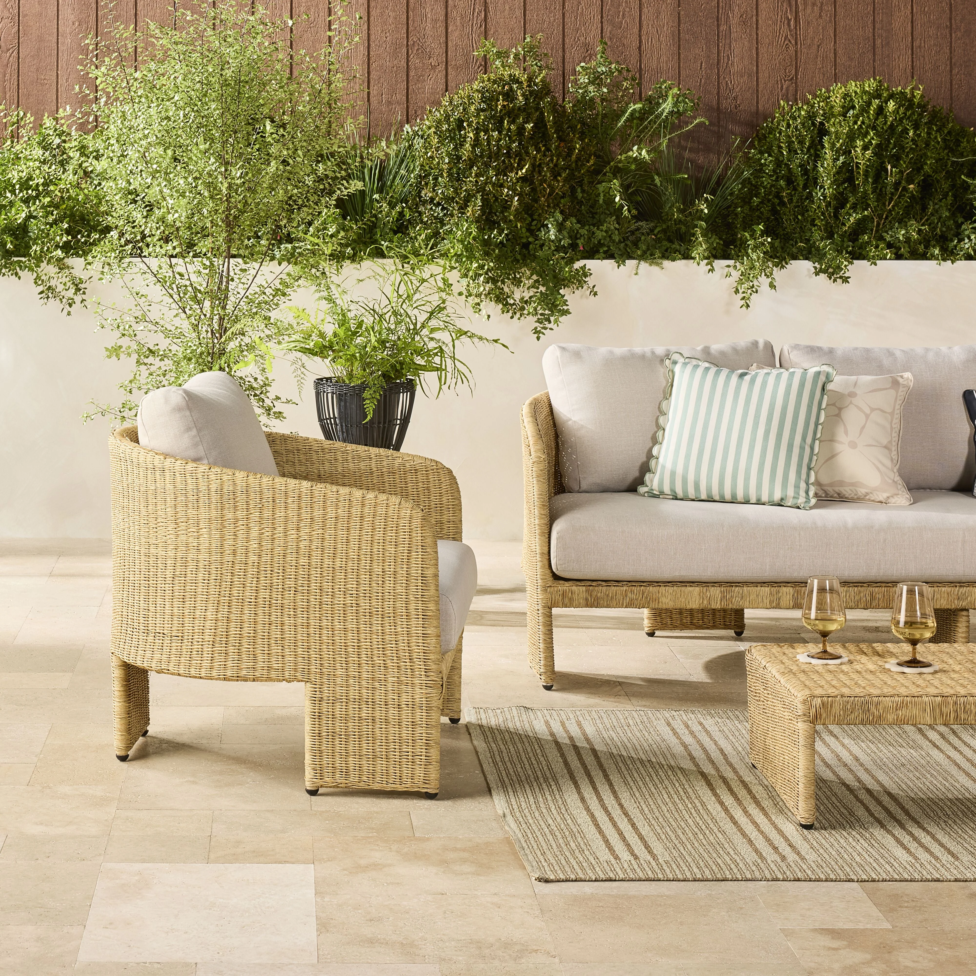 Synthetic Wicker Outdoor Armchair Natural Sand