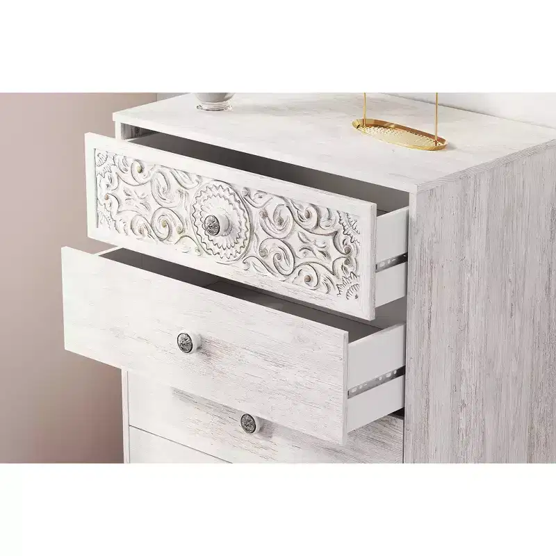 Casual Paxberry Chest of Drawers, Whitewash
