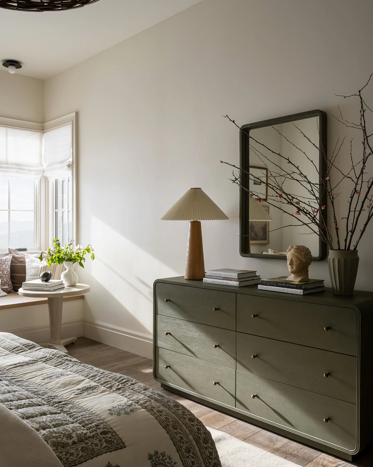 Modern Acacia Dresser with Laurel Green Finish & Brass Hardware for Bedroom