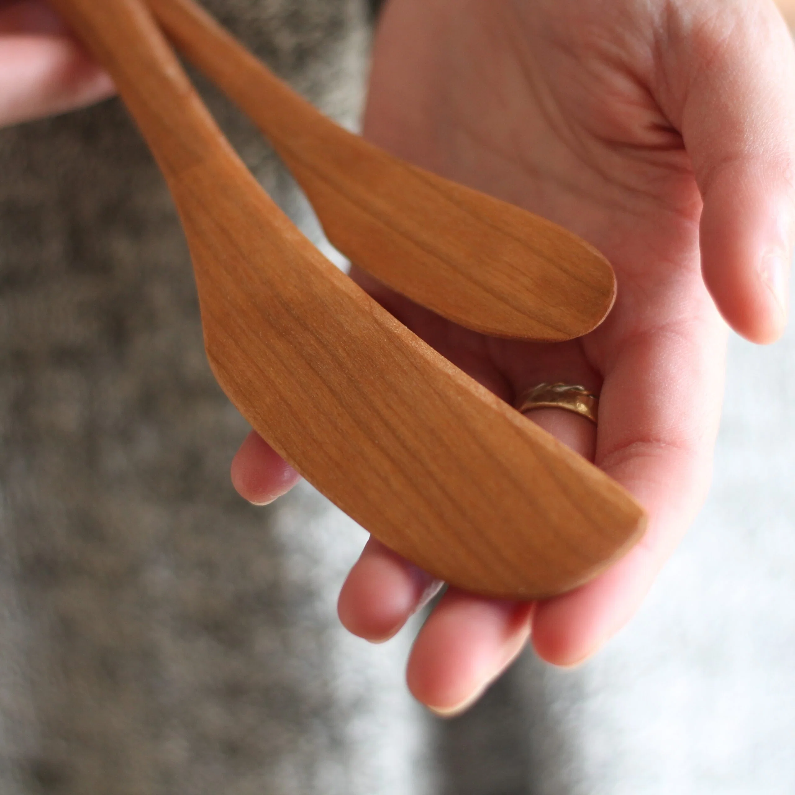 Handmade Solid Cherry Spreader