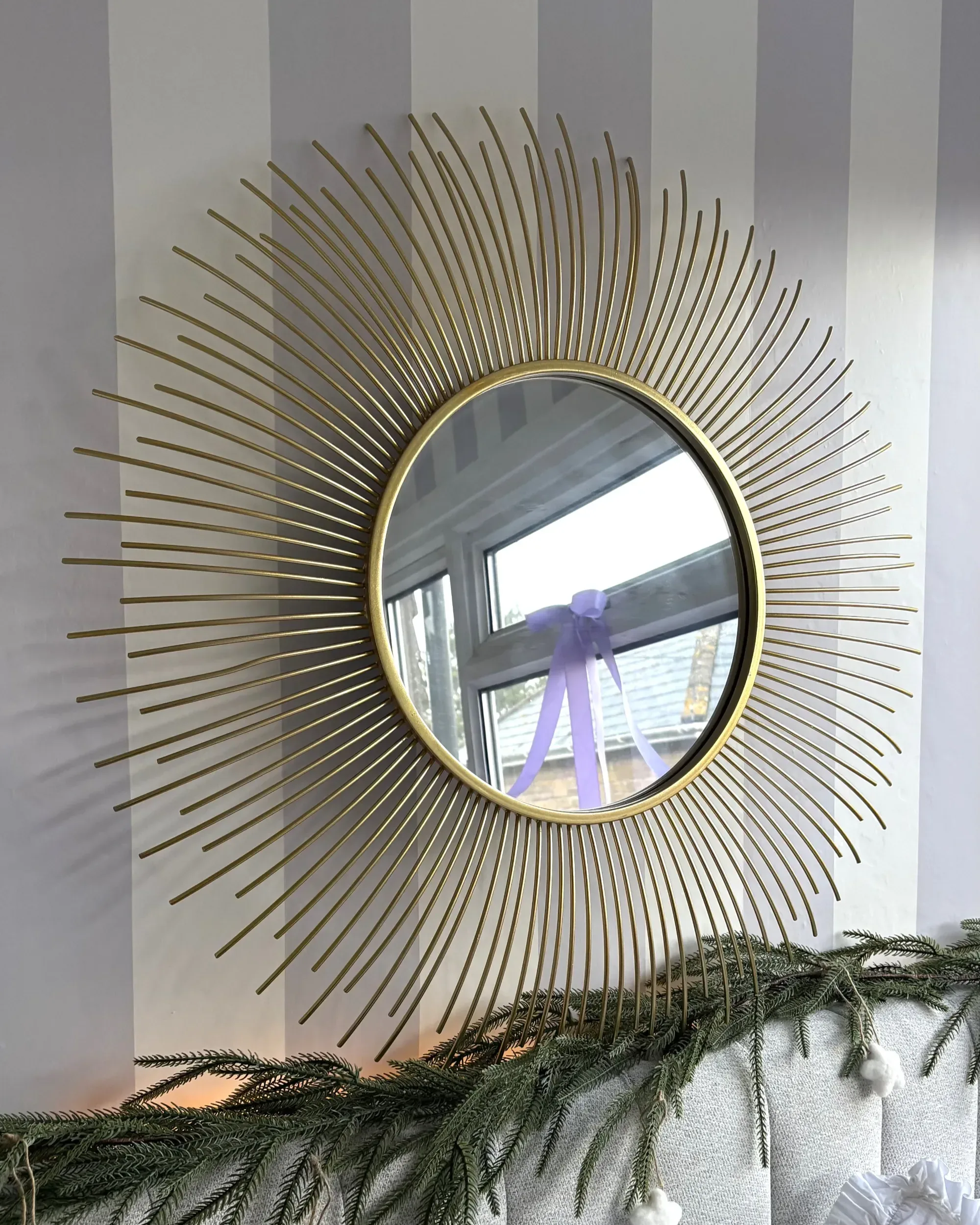 80 cm 80 cm Mirror