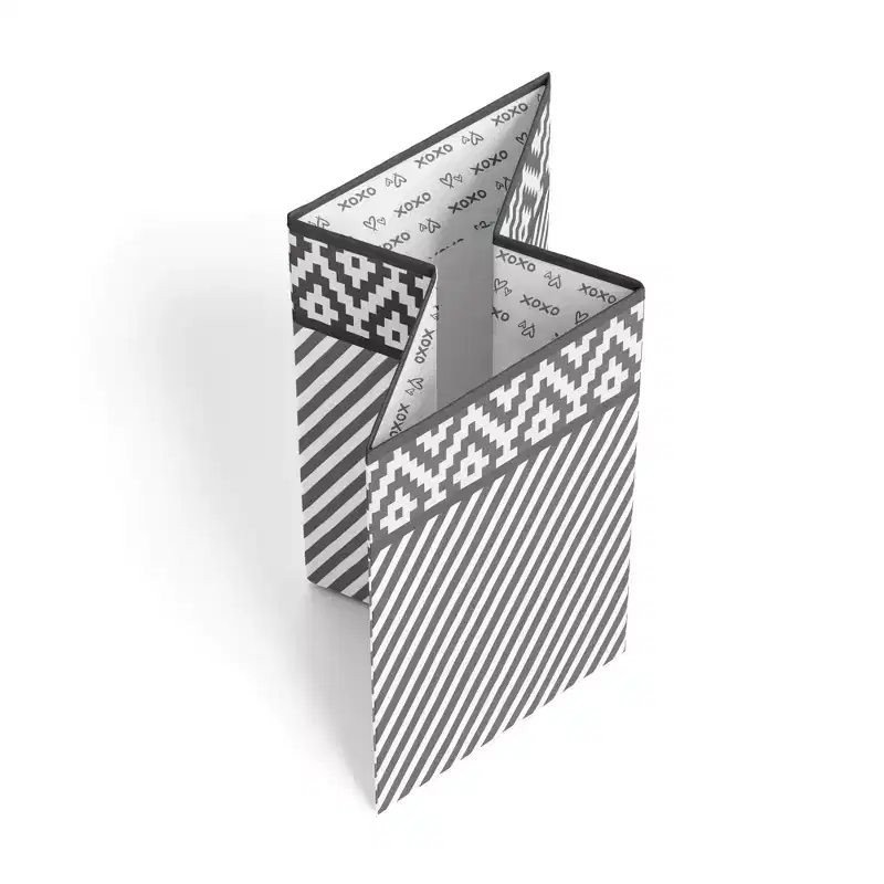 Diamond Gray/White Collapsible Laundry Hamper