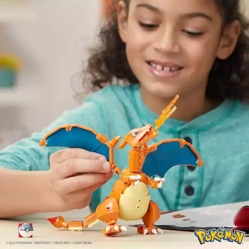 MEGA Pokemon Building Toy Kit Charizard (222 Pieces) with 1 Action Figure for Kids