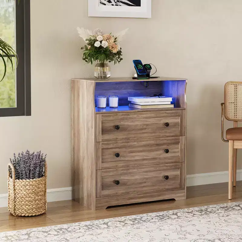Small Dresser for Bedroom Closet Bedside with 3 Drawers, Wooden Dressers with Charging Station and LED Lights, Wood Chest of Drawers for Living Room