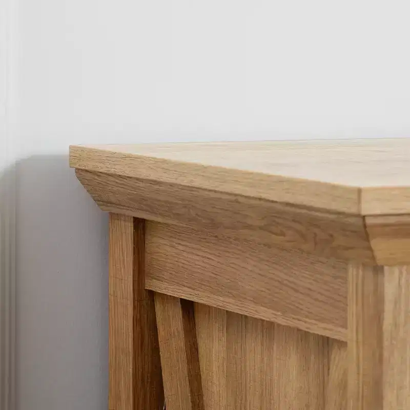 6-Drawer Dresser with Modern Metal Handles and Solid Wood Top for Bedroom Storage Organization