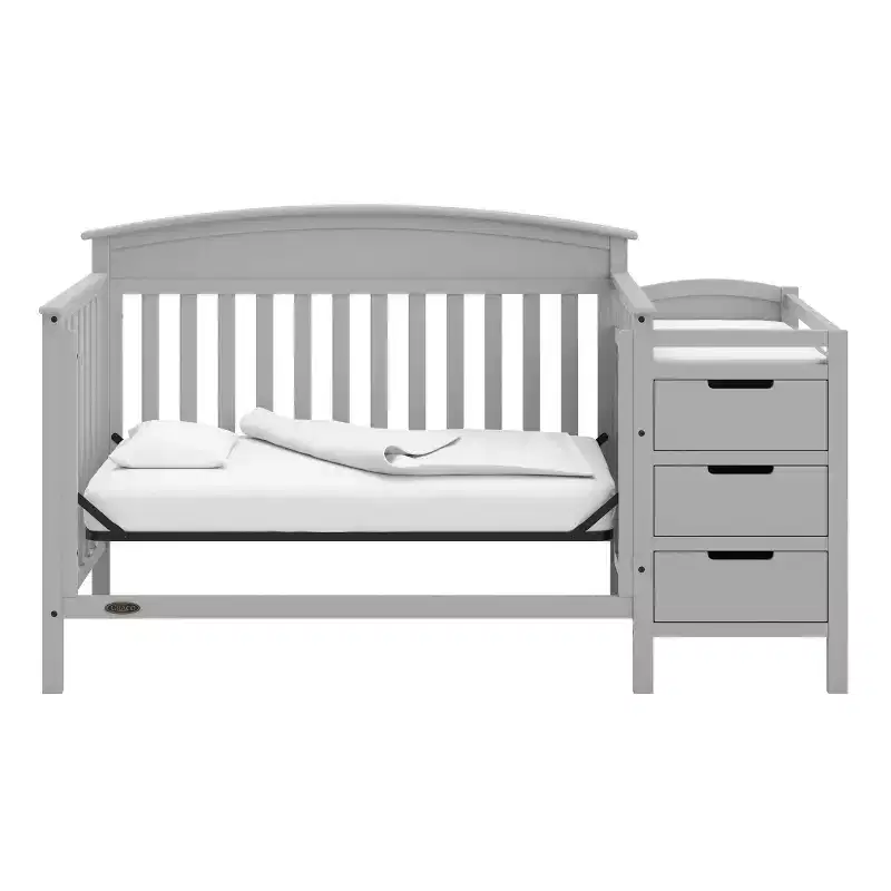 Graco Benton 4-in-1 Convertible Crib and Changer