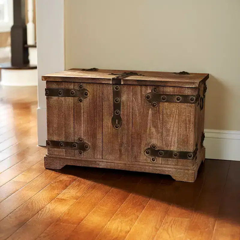Household Essentials Decorative Trunk, Victorian, Large
